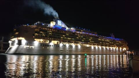 BeachFront | POOL | hottub, Ez check-in